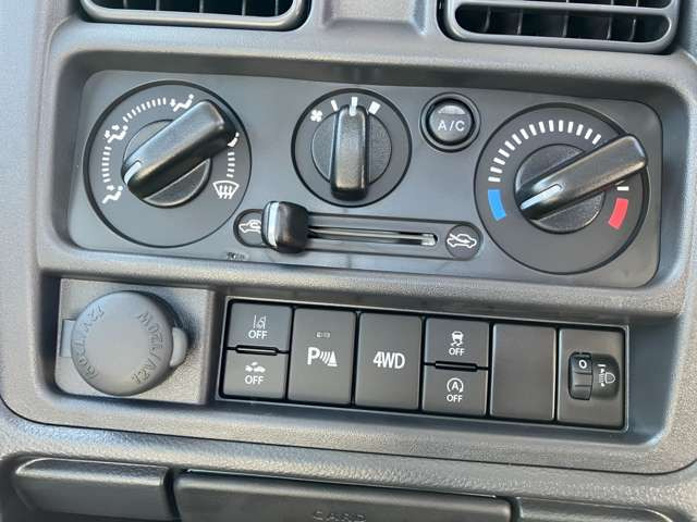 キャリイKC エアコン パワステ 4WD