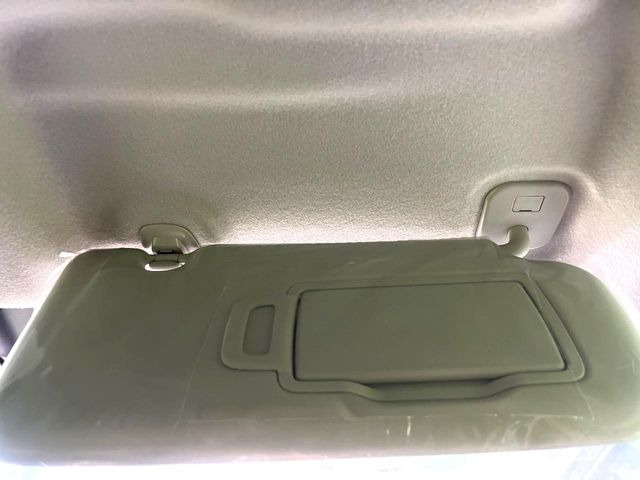 �y�o�j�e�B�~���[�z�T���o�C�U�[���ɐݒu���ꂽ�~���[�Őg�����Ȃ݃`�F�b�N!������Ƃ������C�N�����ɂ����􂵂܂���