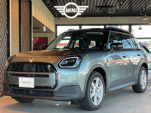 ミニカントリーマンD DCT ディーゼル