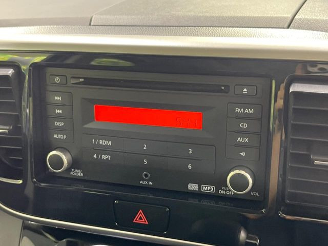 お好きな音楽を車内でお楽しみいただけます♪スピーカー交換・ウーハー追加などの音質向上や、最新ナビ・後席モニター等の取り付けも是非ご相談ください!