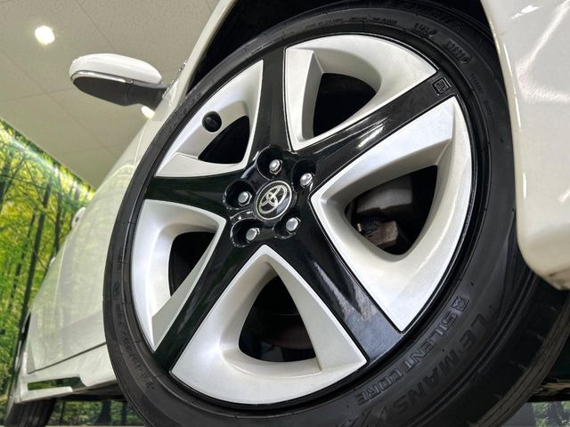 �y����17�C���`�A���~�z�C�[���z�O�ςɃ}�b�`���������A���~�z�C�[���𑕒����Ă���܂��B�e��ЊO�A���~�z�C�[����A�X�^�b�h���X�^�C�����戵�����Ă���܂��B���񂲑��k����������