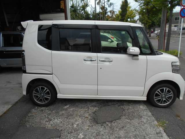 N-BOXカスタムG Lパッケージ 4WD