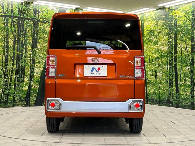 安心の最長10年・走行無制限保証(有償)をご用意。保証内容も充実はもちろん、無料点検&オイル交換や、年中無休の全国・24時間ロードサービスも付帯されておりますのでご安心下さい。