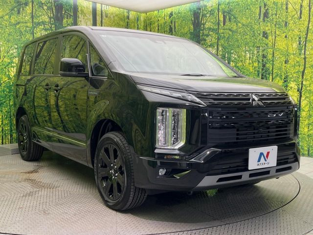 大好評のボディコーティング「弾スプラッシュコート」もご納車までに施工可能。通常のガラスコートと異なる、耐久年数6年の無機質ガラスコーティングが、ボディをキレイな状態に保ってくれます。