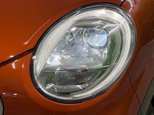 �yLED�w�b�h���C�g�z���V����ԑ��s�����ǍD�Ȏ��E���m�ۂ����S���ĉ^�]�ł��鍂�P�xLED�w�b�h���C�g�𑕔�!�_�����x�������A����d�͂��}�����Ă��܂��B