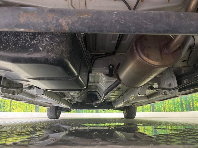 下回りがきれいなうちに、防錆加工の施工がオススメ。降雪地域はもちろん、沿岸部にお住いの方や、趣味でマリン・ウィンタースポーツをされる方にご好評いただいております。