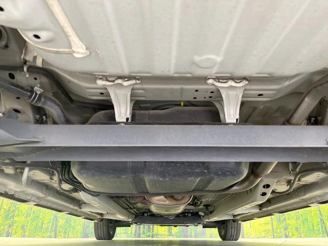 下回りがきれいなうちに、防錆加工の施工がオススメ。降雪地域はもちろん、沿岸部にお住いの方や、趣味でマリン・ウィンタースポーツをされる方にご好評いただいております。