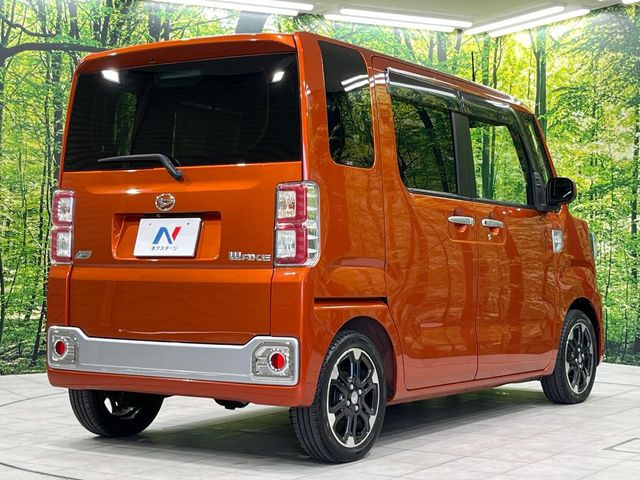 ☆全国のネクステージからお取り寄せが可能※!遠方の店舗に展示してあるクルマが気になる場合も、最寄りの店舗でご覧いただくことが可能です!是非私たちに要望をお聞かせください!※別途費用