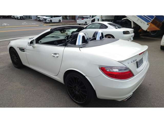 SLKクラスSLK200 ブルーエフィシェンシー 1stアニバーサリーエディション