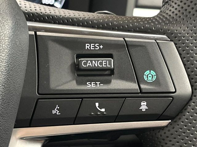 【マイパイロット】高速道路での長距離走行が楽に!!渋滞時と巡回走行のシーンで、アクセル・ブレーキ・ステアリングを自動で制御し、長距離運転の負担を軽減してくれます♪