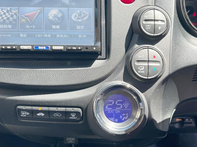 �y�I�[�g�G�A�R���z��x���D�݂̉��x�ɐݒ肷��΁A�ԓ��̉��x�����m�����ʂ≷�x�������Œ����B����&hellip;����&hellip;�Ɖ��x���X�C�b�`���������K�v�͂���܂���B���K�Ȏԓ���Ԃɂ͕K�{�̋@�\�ł��ˁ�