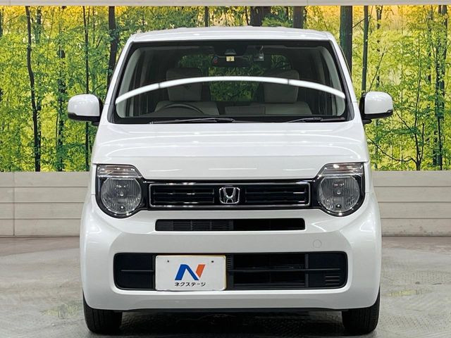 弊社では、全車『修復歴なし』のお車のみ取り扱っております。専任バイヤーによる厳選した仕入れの後、入庫後の車両チェックを行い、ネクステージが認定した高品質な中古車をご提供しております。