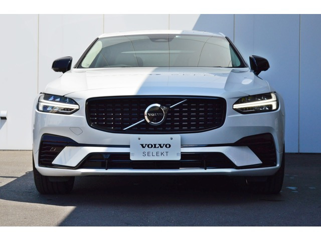 S90リチャージ PHEV T8 AWD アルティメット 4WD