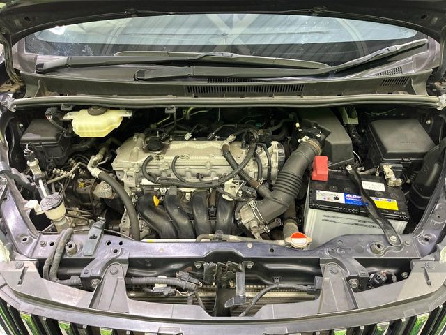 安心の最長10年・走行無制限保証(有償)をご用意。保証内容も充実はもちろん、無料点検&オイル交換や、年中無休の全国・24時間ロードサービスも付帯されておりますのでご安心下さい。