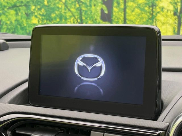 �y���[�J�[�����i�r�z�C���e���A�ɗn�����ރX�^�C���b�V���ȁu��p�݌v�v���[�J�[�i�r�𑕔��􎋔F���⑀�쐫�ȂǊ�{���\�ɂ��D��A���㎿�ȃJ�[���C�t�����y���݂��������܂��B