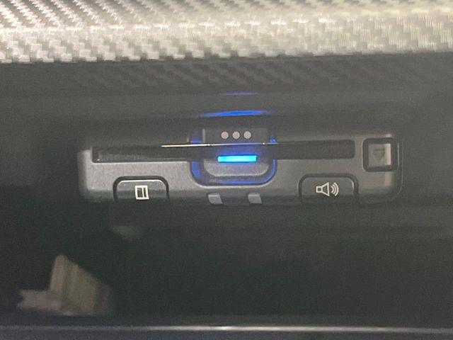 【ETC】高速道路の料金所をストレスなく通過!話題のスポットやサービスエリアに多い「スマートIC」利用時は必須のアイテムです。当店でセットアップを実施、ご納車当日からすぐにご利用いただけます!