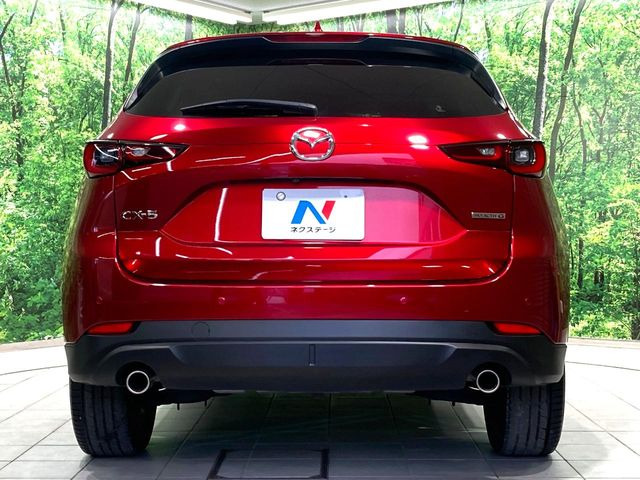 安心の最長10年・走行無制限保証(有償)をご用意。保証内容も充実はもちろん、無料点検&オイル交換や、年中無休の全国・24時間ロードサービスも付帯されておりますのでご安心下さい。