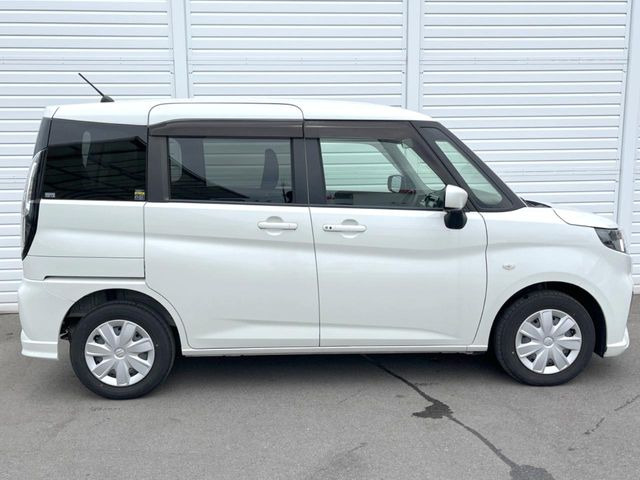 大好評のボディコーティング「弾スプラッシュコート」もご納車までに施工可能。通常のガラスコートと異なる、耐久年数6年の無機質ガラスコーティングが、ボディをキレイな状態に保ってくれま