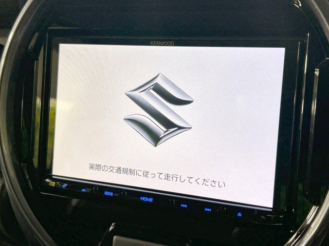 【純正8型ナビ】人気の純正ナビを装備。オーディオ機能も充実しており、Bluetooth接続すればお持ちのスマホやMP3プレイヤーの音楽を再生可能!毎日の運転がさらに楽しくなります!!