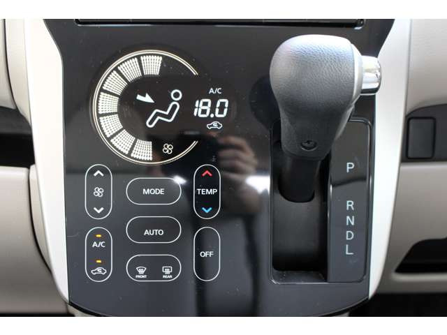 オートエアコン