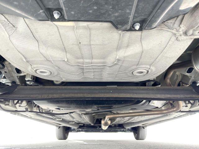 下回りがきれいなうちに、防錆加工の施工がオススメ。降雪地域はもちろん、沿岸部にお住いの方や、趣味でマリン・ウィンタースポーツをされる方にご好評いただいております。