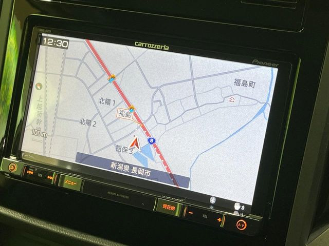 【ナビゲーション】使いやすいナビで目的地までしっかり案内してくれます。各種オーディオ再生機能も充実しており、お車の運転がさらに楽しくなります!!