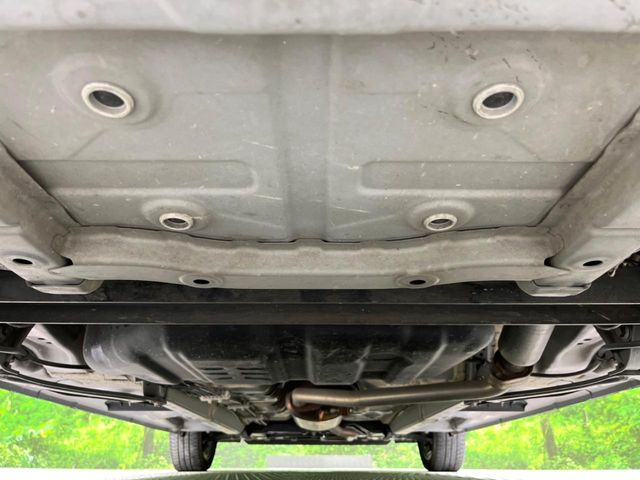 下回りがきれいなうちに、防錆加工の施工がオススメ。降雪地域はもちろん、沿岸部にお住いの方や、趣味でマリン・ウィンタースポーツをされる方にご好評いただいております。