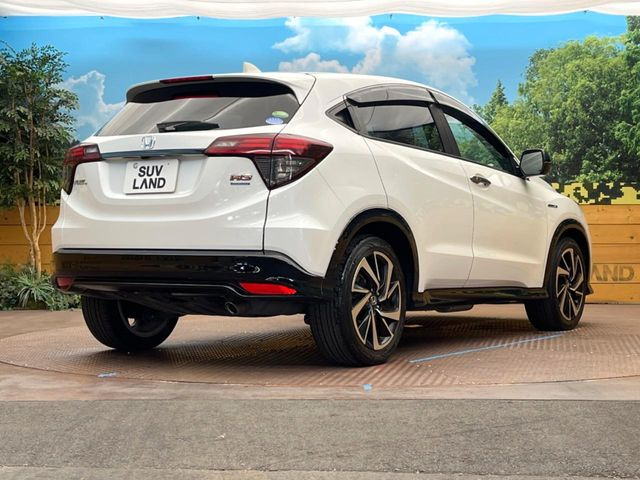 ☆全国のネクステージからお取り寄せが可能※!遠方の店舗に展示してあるクルマが気になる場合も、最寄りの店舗でご覧いただくことが可能です!是非私たちに要望をお聞かせください!※別途費用