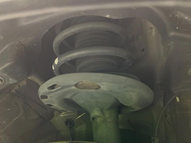 下回りがきれいなうちに、防錆加工の施工がオススメ。降雪地域はもちろん、沿岸部にお住いの方や、趣味でマリン・ウィンタースポーツをされる方にご好評いただいております。