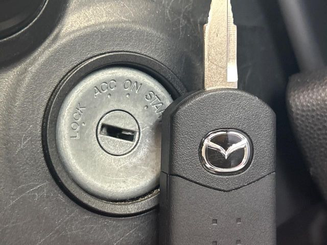 �y�A�h�o���X�g�L�[�z�J�o����|�P�b�g�ɓ��ꂽ�܂܂ł��h�A�̎{���E�������\�ȃX�}�[�g�L�[�𑕔��B�G���W���̃I���E�I�t�����J�M�����o���K�v����������Ƃ��Ă��֗��ł���