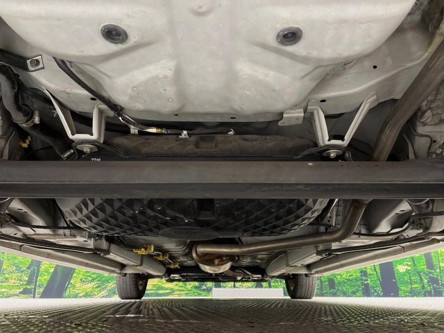 下回りがきれいなうちに、防錆加工の施工がオススメ。降雪地域はもちろん、沿岸部にお住いの方や、趣味でマリン・ウィンタースポーツをされる方にご好評いただいております。