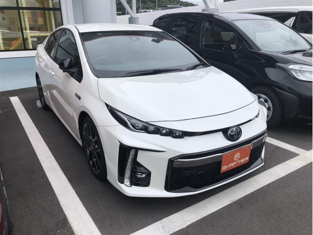 プリウスPHV(トヨタ) 1.8 S ナビパッケージ GR スポーツ　純正11.6型ナビ 地デジ ハーフレザー 純正A 中古車画像