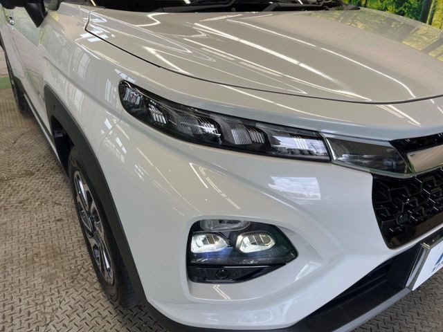 �yLED�w�b�h�����v�z�����������F���ɗD�ꂽLED�w�b�h���C�g�B���邢LED�͈Â��铹�ł����S�ł��B�w�b�h���C�g�̗򉻂�h���R�[�e�B���O�̎{�H������܂��̂ŁA�S���X�^�b�t�ɂ��C�y�ɂ��\���t���������B