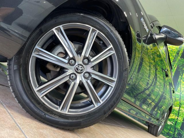 �y����16�C���`�A���~�z�C�[���z�O�ςɃ}�b�`���������A���~�z�C�[���𑕒����Ă���܂��B�e��ЊO�A���~�z�C�[����A�X�^�b�h���X�^�C�����戵�����Ă���܂��B���񂲑��k����������