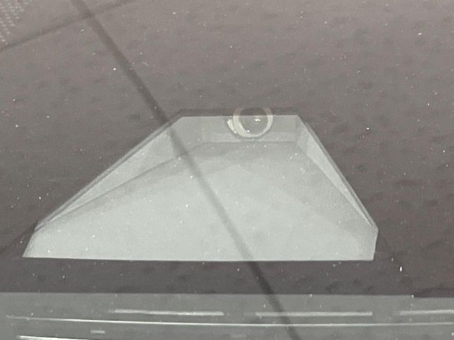 �y�g���^�Z�[�t�e�B�Z���X�z���s���ɑO���̎ԗ�����F�����A�Փ˂������Ȏ��͌x��ƃu���[�L�ŏՓˉ���Ɣ�Q�y�����A�V�X�g�B�����S�Ƀh���C�u�����y���݂��������܂��B