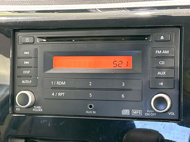 お好きな音楽を車内でお楽しみいただけます♪スピーカー交換・ウーハー追加などの音質向上や、最新ナビ・後席モニター等の取り付けも是非ご相談ください!