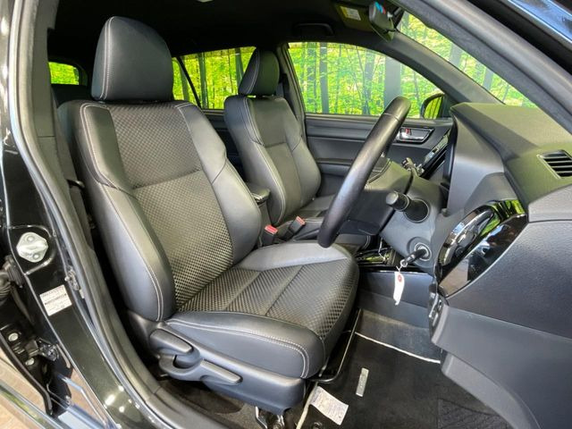 �y�n�[�t���U�[�V�[�g�z�������ƍ���S�n�𗼗������l�C�̃V�[�g���w�ʁE���ʂ̃t�@�u���b�N�f�ނ́A�ʋC���̗ǂ��⊊��ɂ����ɗD��Ă��܂��B�C���╞���ɍ��E���ꂸ���K�ɂ���肢�������܂��B