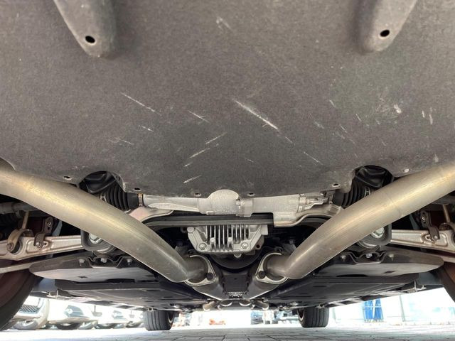 下回りがきれいなうちに、防錆加工の施工がオススメ。降雪地域はもちろん、沿岸部にお住いの方や、趣味でマリン・ウィンタースポーツをされる方にご好評いただいております。