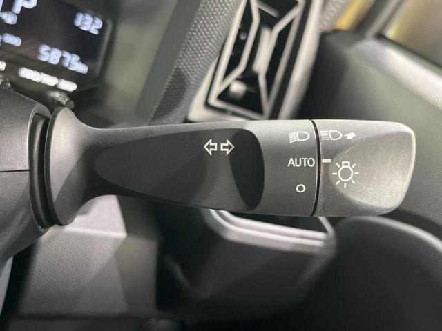 �y�I�[�g���C�g�z����̖��邳�ɉ����Ď����Ńw�b�h���C�g�̓_���E�������ł���@�\�ł�!���C�g�̕t���Y��E�����Y��Ȃǂ������Ȃ�A�J�̓���[���̑��s�����S!�g���l���ʉߎ����֗��ł��ˁ�