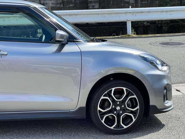 ���Ђ́A���q���܂̃j�[�Y�ɂ������o����悤�A�L�x�ȎԎ����葵���Ă���܂��B����芷���̍ۂ��A����A��낵�����肢�������܂��B