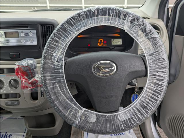 ミライースL メモリアルエディション