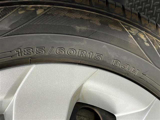 シエンタ1.5 G クエロ