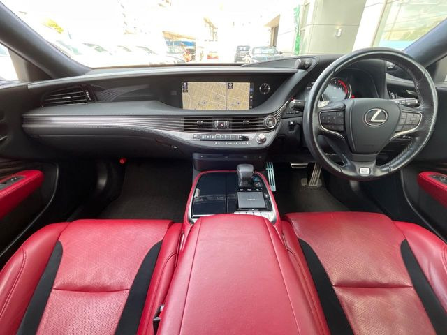 グループ総在庫数約30,000台!!全国の系列店からメーカー・車種問わずご紹介出来るので、あなたにピッタリのお車が見つかるはずです♪まずはお問い合わせ下さい☆