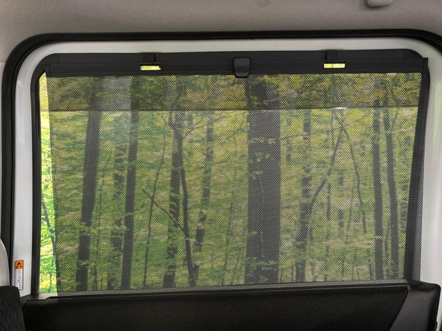 �y���[���V�F�[�h�z��������ԊO����̌���ῂ����Ƃ��ɃT�b�ƈ����o���Ďg����A���[���i�[�^�C�v�̃T���V�F�[�h�𑕔��B��Ȃɏ�������q�l���E�g�E�g�����������ȂǁA���Ђ����p����������