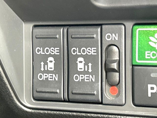 �y�����p���[�X���C�h�h�A�z�X�}�[�g�L�[��^�]�Ȃ̃X�C�b�`�Ō�ȗ����X���C�h�h�A�̊J���\���d��������͂����ăh�A���J����K�v�������A�����Ȃ��q�l�ł��ȒP�ɊJ���߂ł����K�ł���