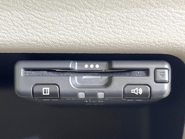 【ETC】高速道路の料金所をストレスなく通過!話題のスポットやサービスエリアに多い「スマートIC」利用時は必須のアイテムです。当店でセットアップを実施、ご納車当日からすぐにご利用いただけます!