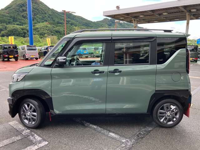 �t�����g�o���p�[�ƃe�[���Q�[�g�K�[�j�b�V���ɂ͗��̓I�ȁuDELICA�v���S���̗p�B�O��o���p�[�����Ƀv���e�N�g���̂���X�L�b�h�v���[�g�`����̗p���A������̂���u���b�N�̃z�C�[���A�[�`!