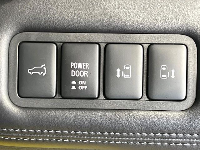 �y�����p���[�X���C�h�h�A�z�X�}�[�g�L�[��^�]�Ȃ̃X�C�b�`�Ō�ȗ����X���C�h�h�A�̊J���\���d��������͂����ăh�A���J����K�v�������A�����Ȃ��q�l�ł��ȒP�ɊJ���߂ł����K�ł���