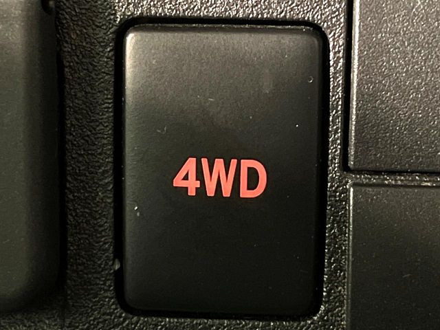 4WD�̂��Ԃł��̂ŁA�ᓹ�ł����S�ł���~��n�n��ɂ��Z�܂��̕��ȊO�ɂ��A�E�B���^�[�X�|�[�c����̕���~��n��֋A�Ȃ����@�������ɂ���������!