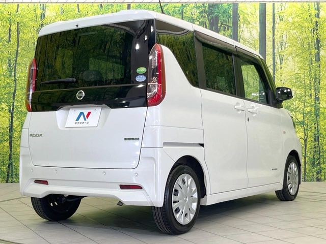 ☆全国のネクステージからお取り寄せが可能※!遠方の店舗に展示してあるクルマが気になる場合も、最寄りの店舗でご覧いただくことが可能です!是非私たちに要望をお聞かせください!※別途費用